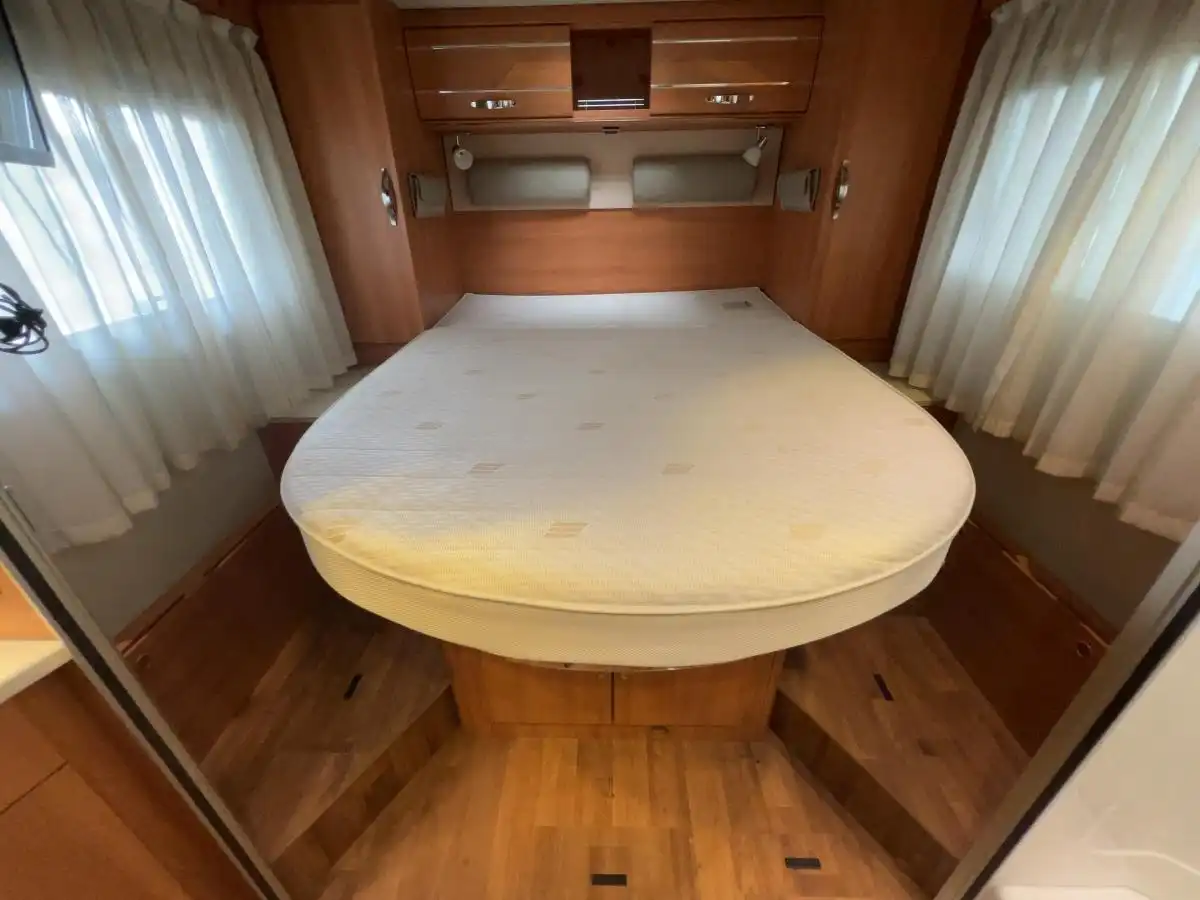 HYMER-ERIBA T 698 CL - Ansicht 12